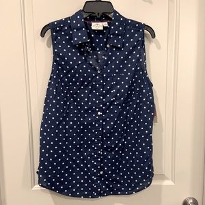 Women’s sleeveless top